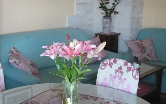 Holidays on the Beach Apartments