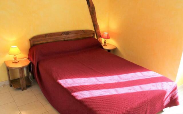 Gîte Azerat, 4 pièces, 6 personnes - FR-1-616-138