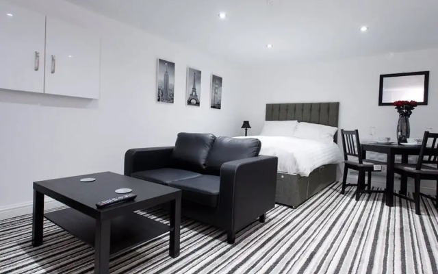 Shaftesbury Apartment