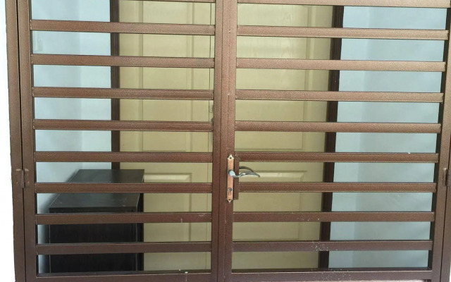 Cameron Pasar Malam Apartment at Crown Imperial Court