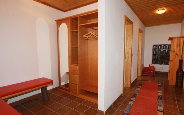 Almvilla