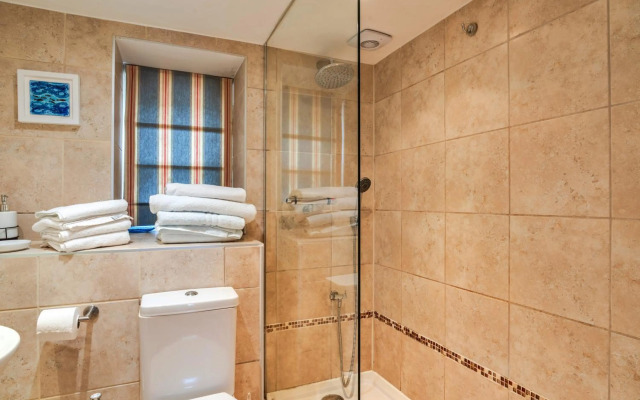 Ocean Lookout - Luxury Woolacombe Beach Apartment with Sea Views