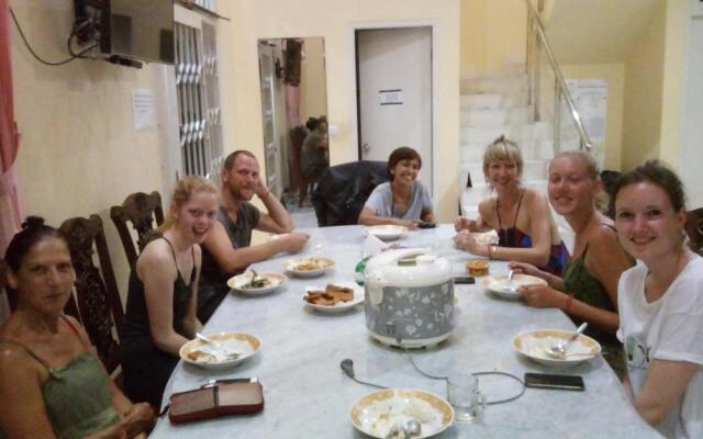 Cendana Mulia Hostel