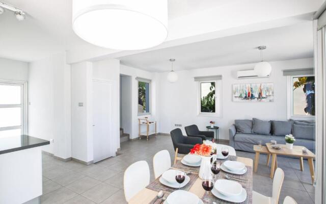 Kitsios Villas with Private Pool No2