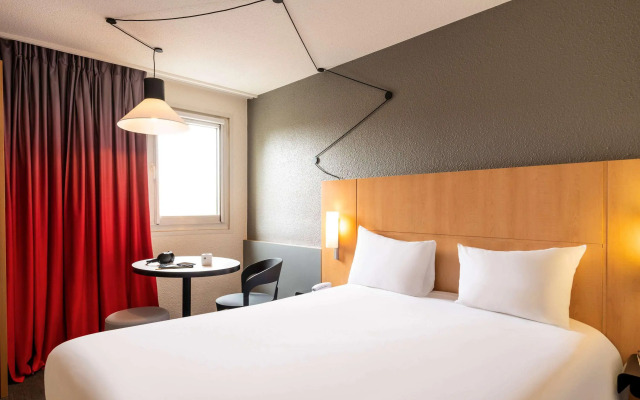 ibis Cergy Pontoise Le Port