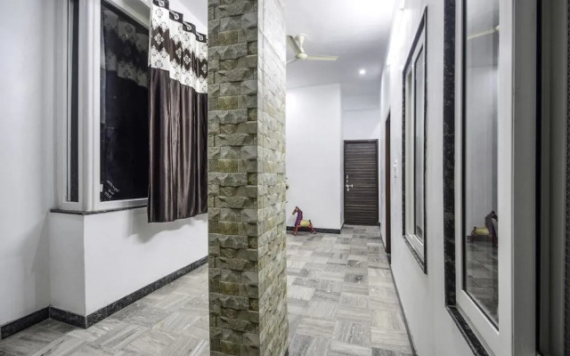 OYO Home 26763 Elegant Stay