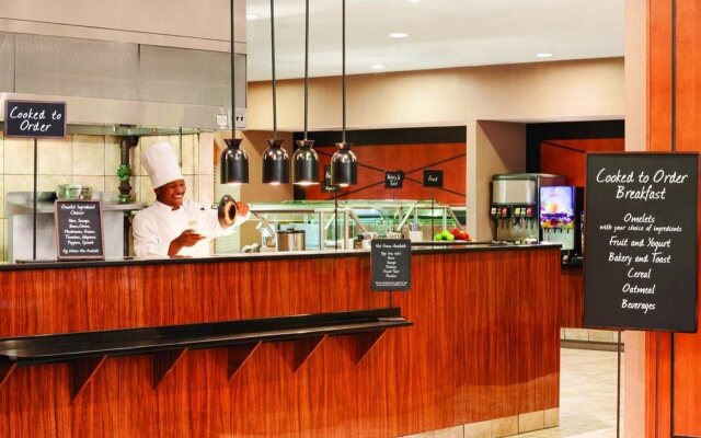 Embassy Suites Louisville East