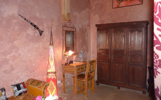 Riad Marlinea
