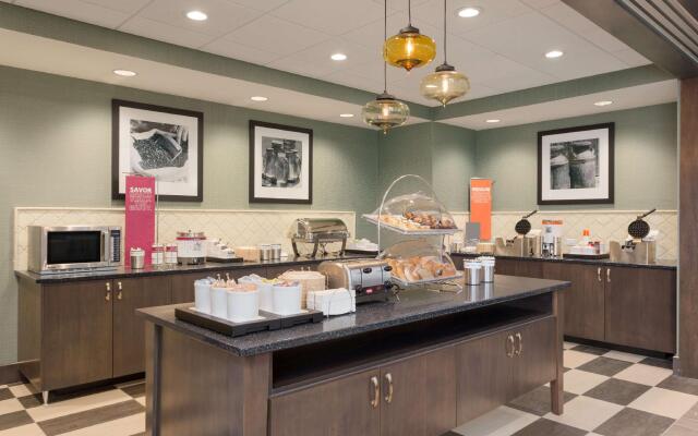 Hampton Inn & Suites West Des Moines/SW Mall Area