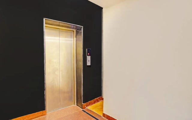 Fabhotel Dream House