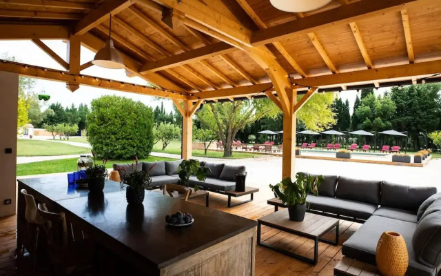 Proven ale House With Pool and spa