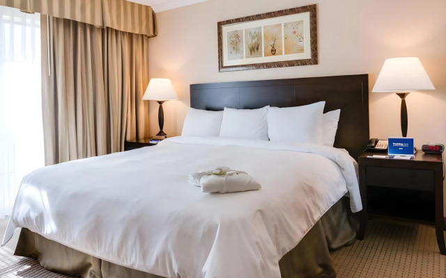 Buena Park Grand Hotel & Suites
