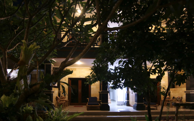 Ratna Guest House