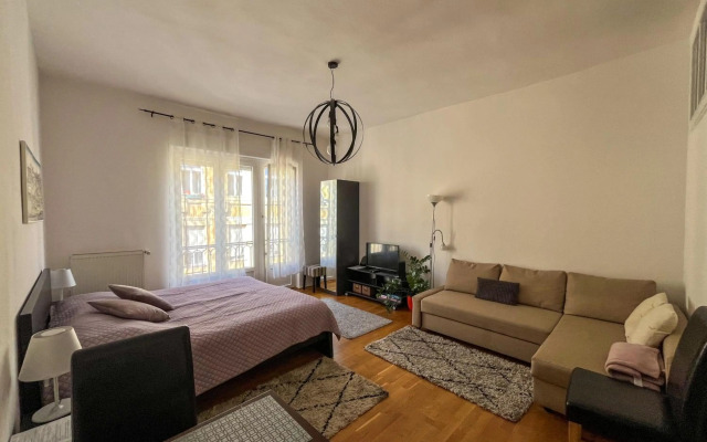 King one- Kiraly utca 1/b - City Center