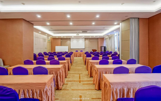HanTing Hotel (Nanjing Olympic Sports Center North Gate)