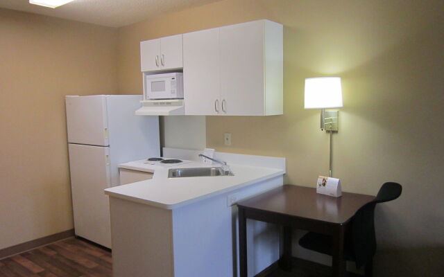 Extended Stay America Select Suites Fayetteville Owen Dr