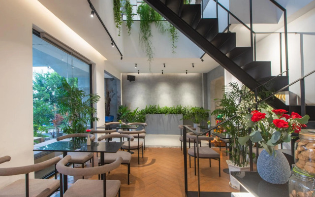 Tasme Hotel
