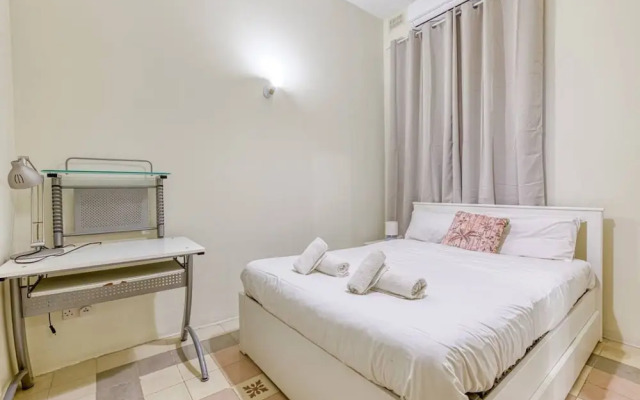 St James the Traditional 4-bed Townhouse Terrace