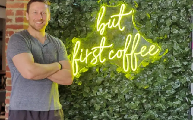 U Street Capsule Hostel