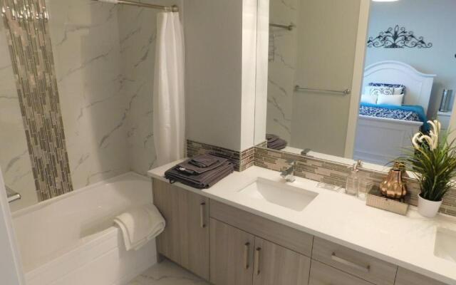 Three-Bedroom House with Balcony #33 Sunalta Downtown