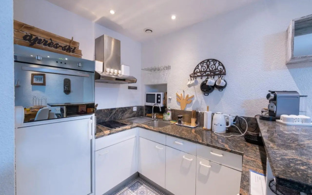 Un Cottage Alpin chaleureux dans le coeur d Annecy avec 2 vélos