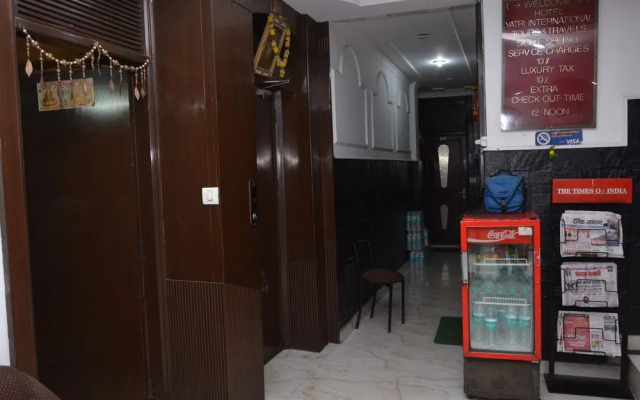 Hotel Yatri International