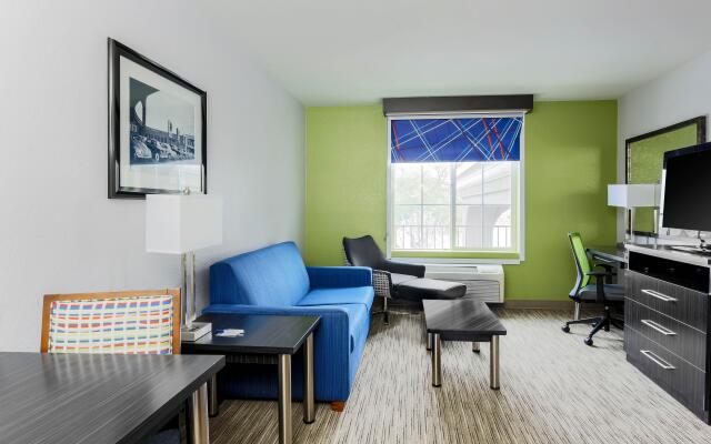 Holiday Inn Express Lancaster by IHG