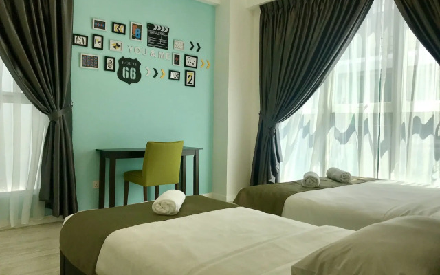 Sunset Seaview Vacation Condos at Infinity Avenue