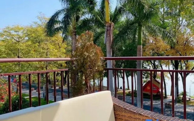 Xihu Xiaozhu Hotel