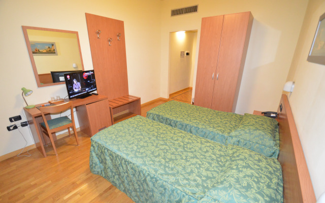 Hotel Dama