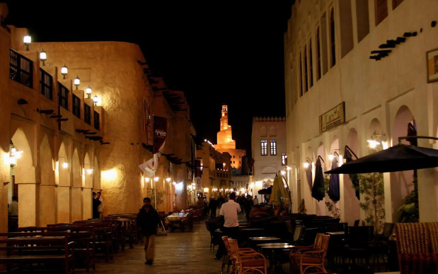 Al Madina Suites Doha