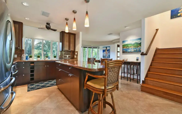 Puamana 55-4 2 Bedrooms 2.5 Bathrooms Townhouse