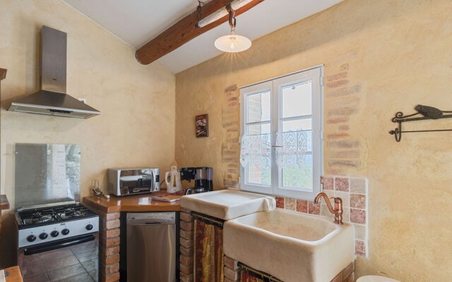 Heritage Villa in Les Mages with Private Pool