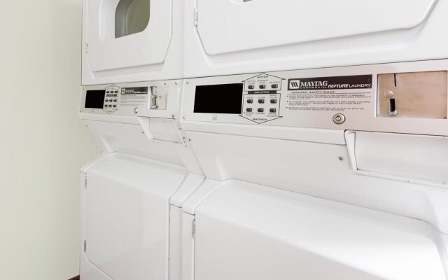 Days Inn by Wyndham Sandpoint