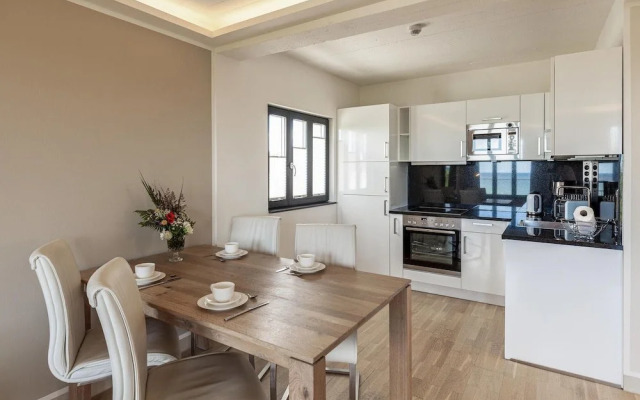 Prora Solitaire Apartments & SPA