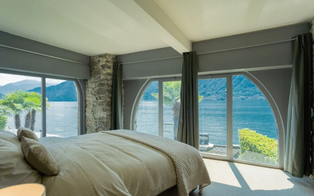 Sala Comacina Villas