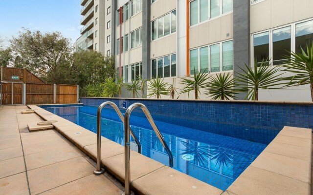 JOLI Directly Opposite MCG