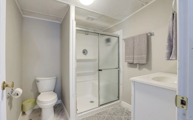 Sun-soaked Okeechobee Retreat w/ Canal Views!