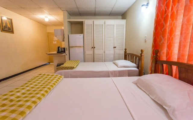 Sundeck Suites