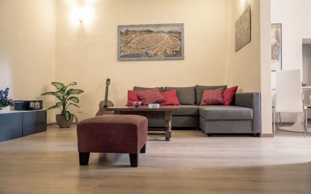 Santa Maria Novella Apartment