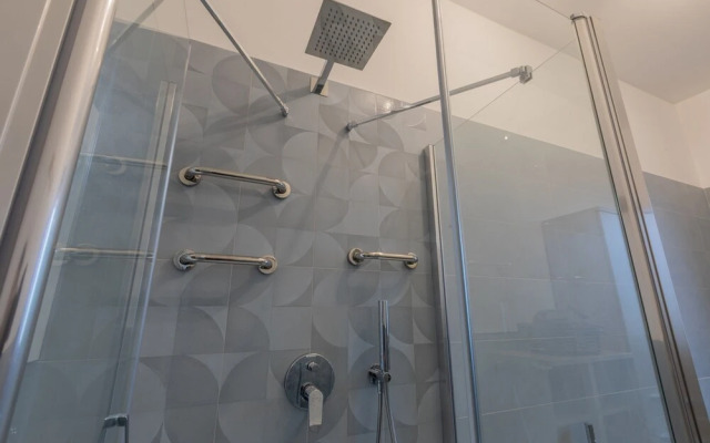 Adriano Apartment by Wonderful Italy