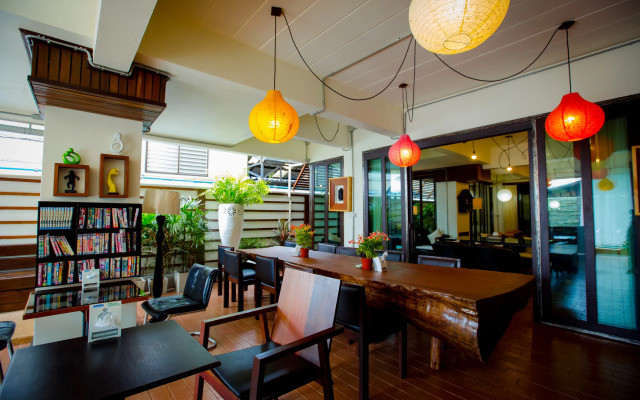 Kampaeng Ngam Hotel