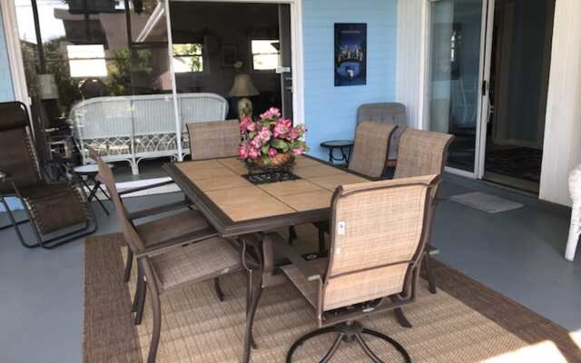 Coastal Breezes by Jekyll Realty