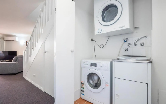 Burleigh on the Beach Holiday Apartments