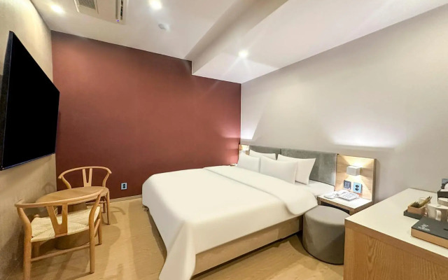 Hound Hotel Changwon Terminal