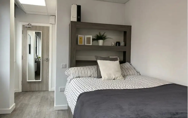 Classy Rooms STUDENTS Only MANCHESTER