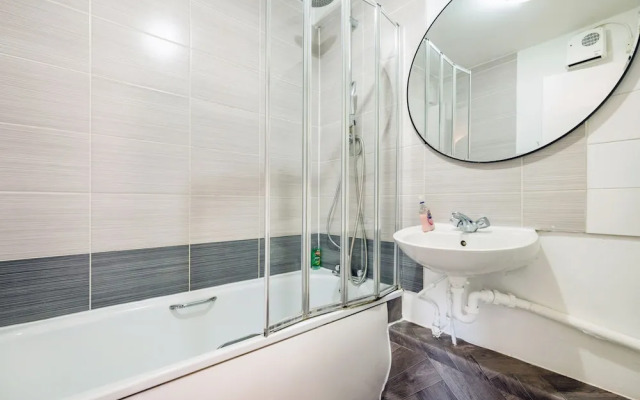 Nice 3 Bed Flat near Paddington
