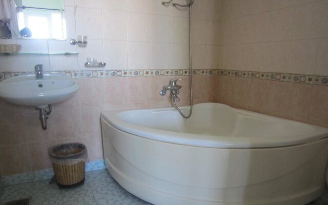 Nha Trang Pearl Hotel