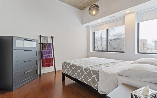 Condotel LeLuxe St-Denis St - mtlFlats