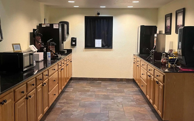 Days Inn by Wyndham Fort Dodge